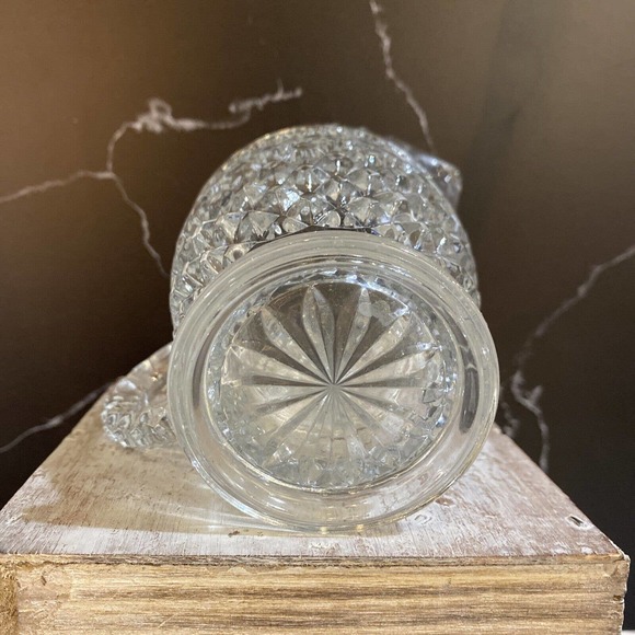 Anchor Hocking Glass Clear Wexford Creamer 4" tall diamond pattern - Picture 3 of 3